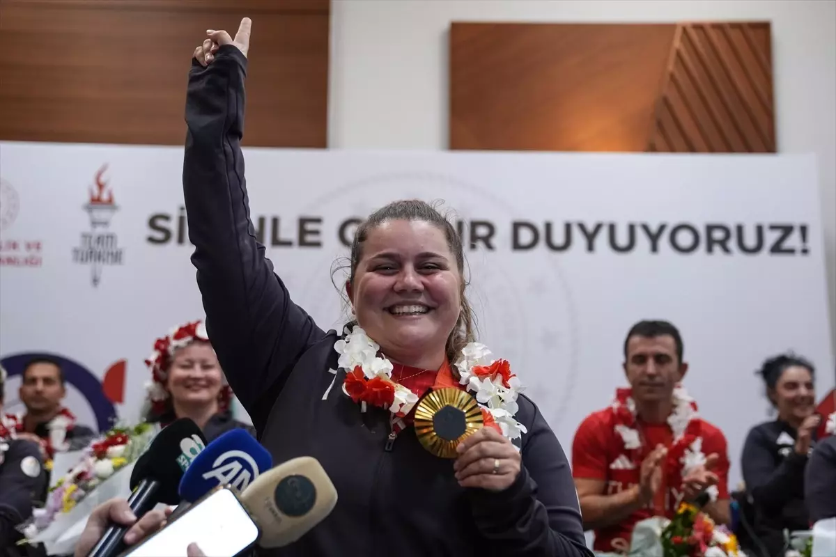 Paris 2024’te Altın Madalya Gururu