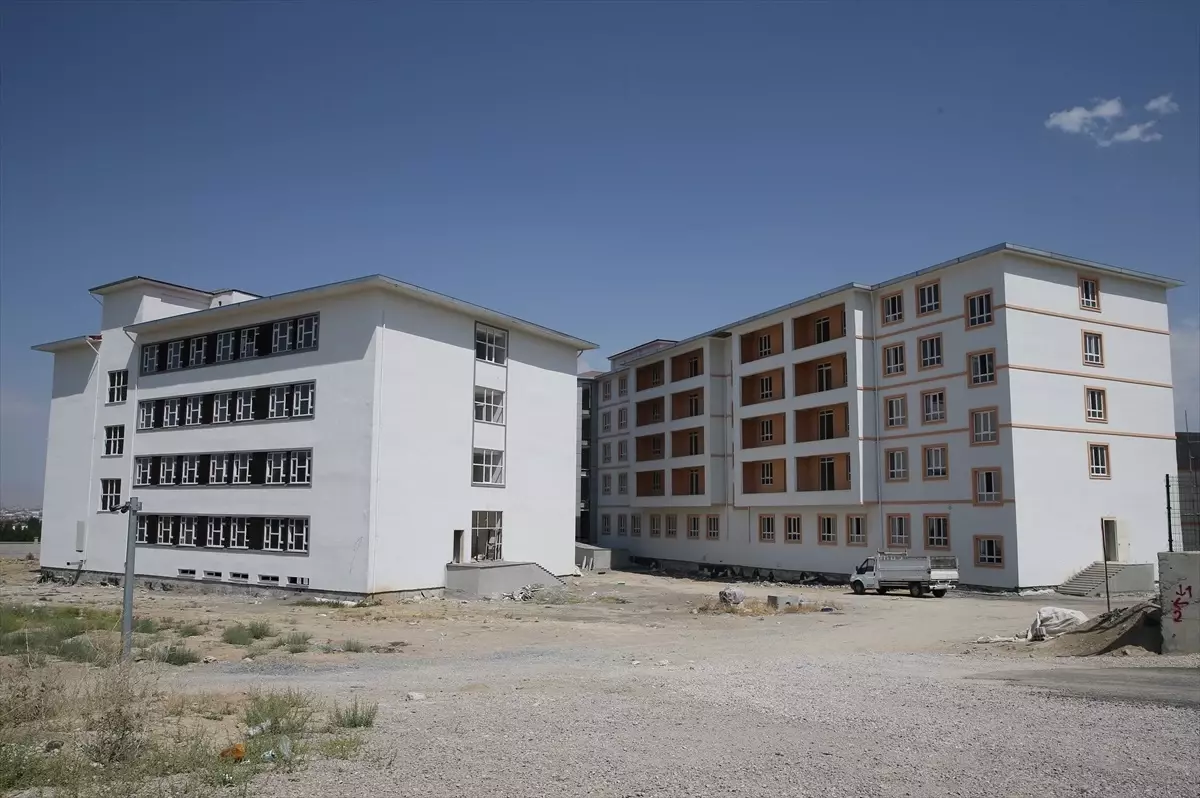 Van’da 195 Yeni Okul, Eğitim Altyapısı Güçlendiriliyor