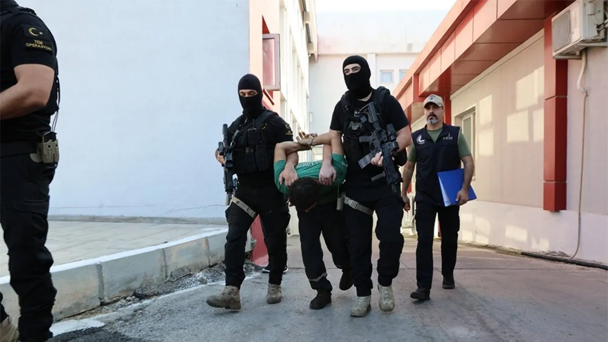 MİT’in Afrika’da yakaladığı El Kaide üyesinin itirafıyla Adana’da bir terörist daha yakalandı