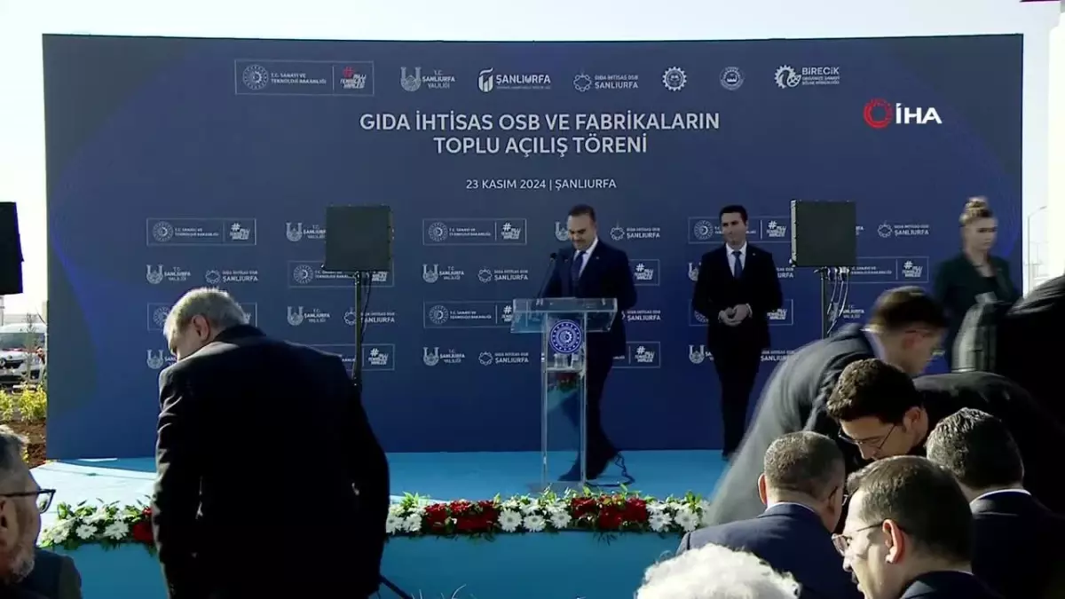 Bakan Kacır, Şanlıurfa’da toplu açılış törenine katıldı