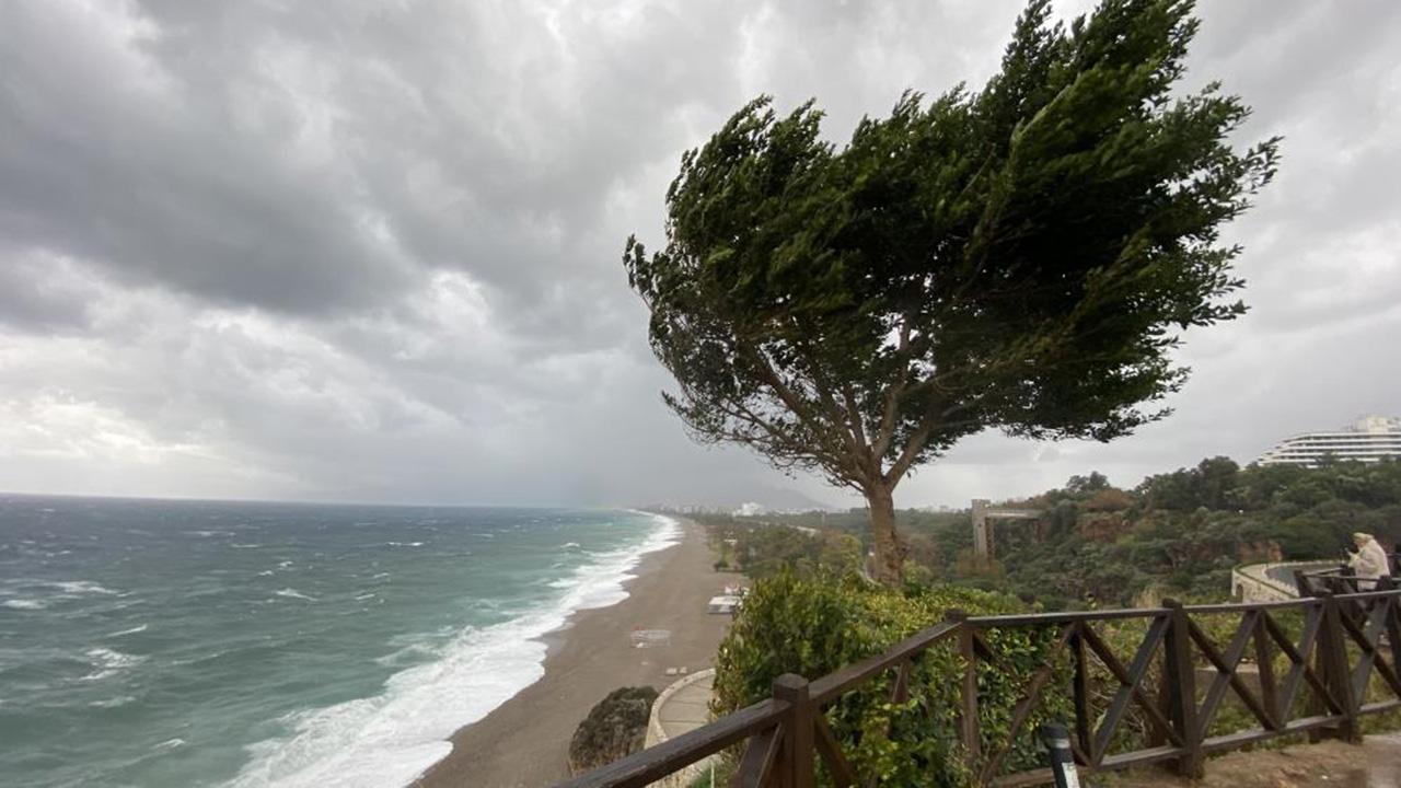 Güney Ege ve Doğu Akdeniz için fırtına uyarısı